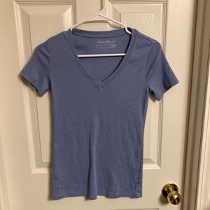 Eddie Bauer | Favorite Short-Sleeve V-Neck T-Shirt. XS.
